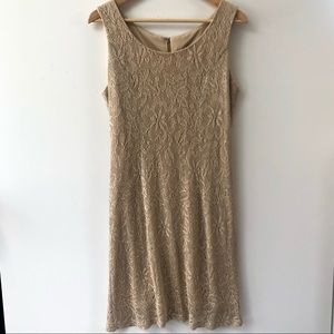 Adorable Lace Simple Shift Dress. Vintage 1990s